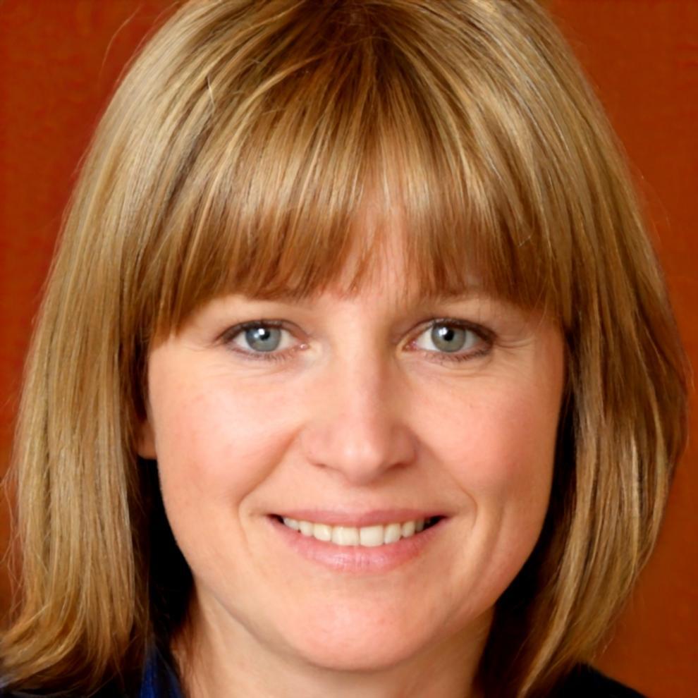Elena Vázquez, Jefa de Educación Financiera de tivoraxsource